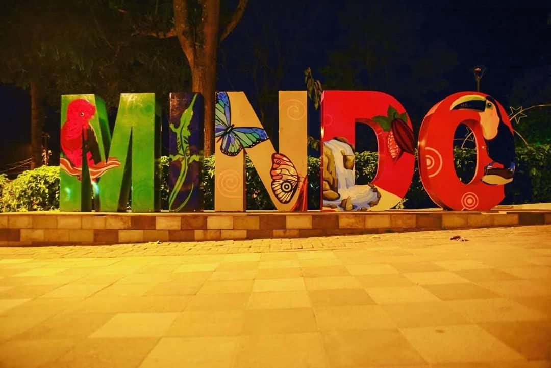 Hostal Henrry'S Ξενοδοχείο Mindo Εξωτερικό φωτογραφία