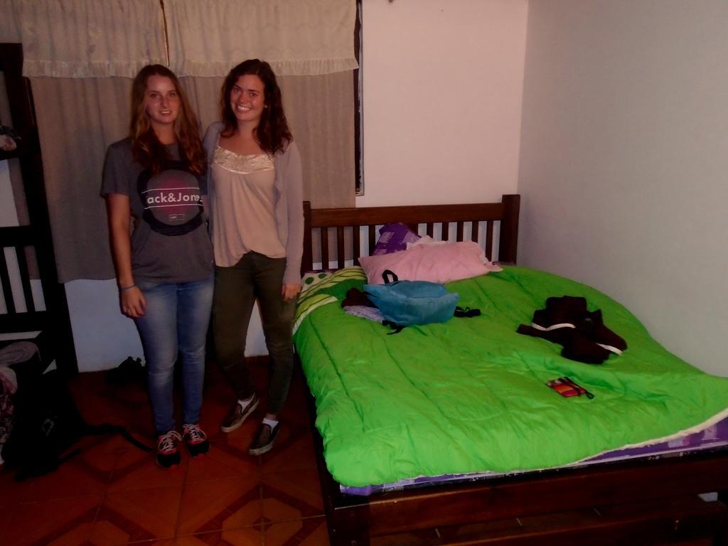 Hostal Henrry'S Ξενοδοχείο Mindo Εξωτερικό φωτογραφία